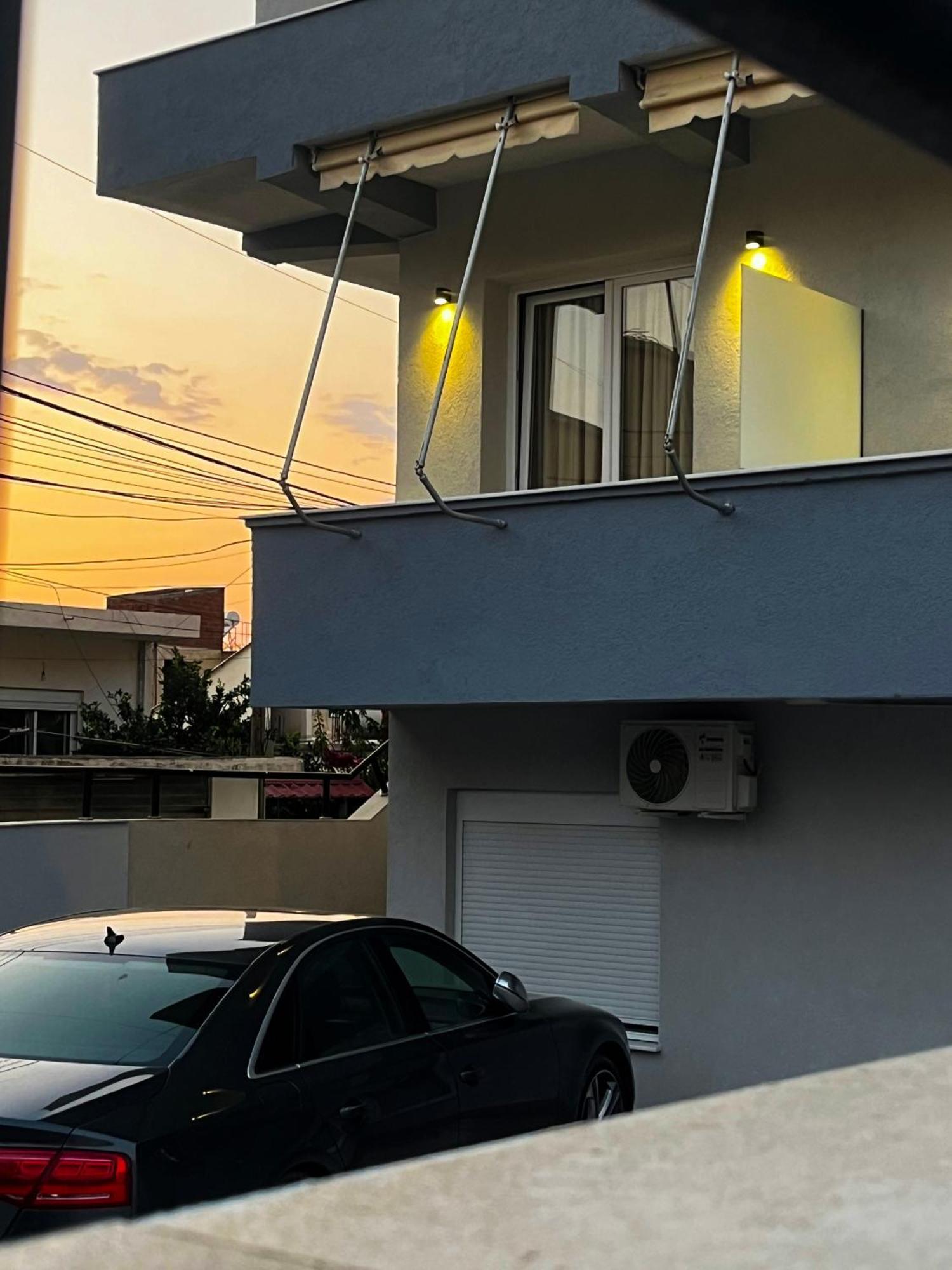 Lian'S Rooms Vlorë Εξωτερικό φωτογραφία