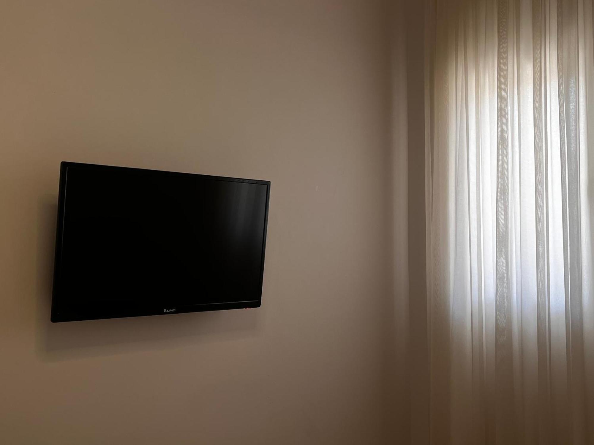 Lian'S Rooms Vlorë Εξωτερικό φωτογραφία